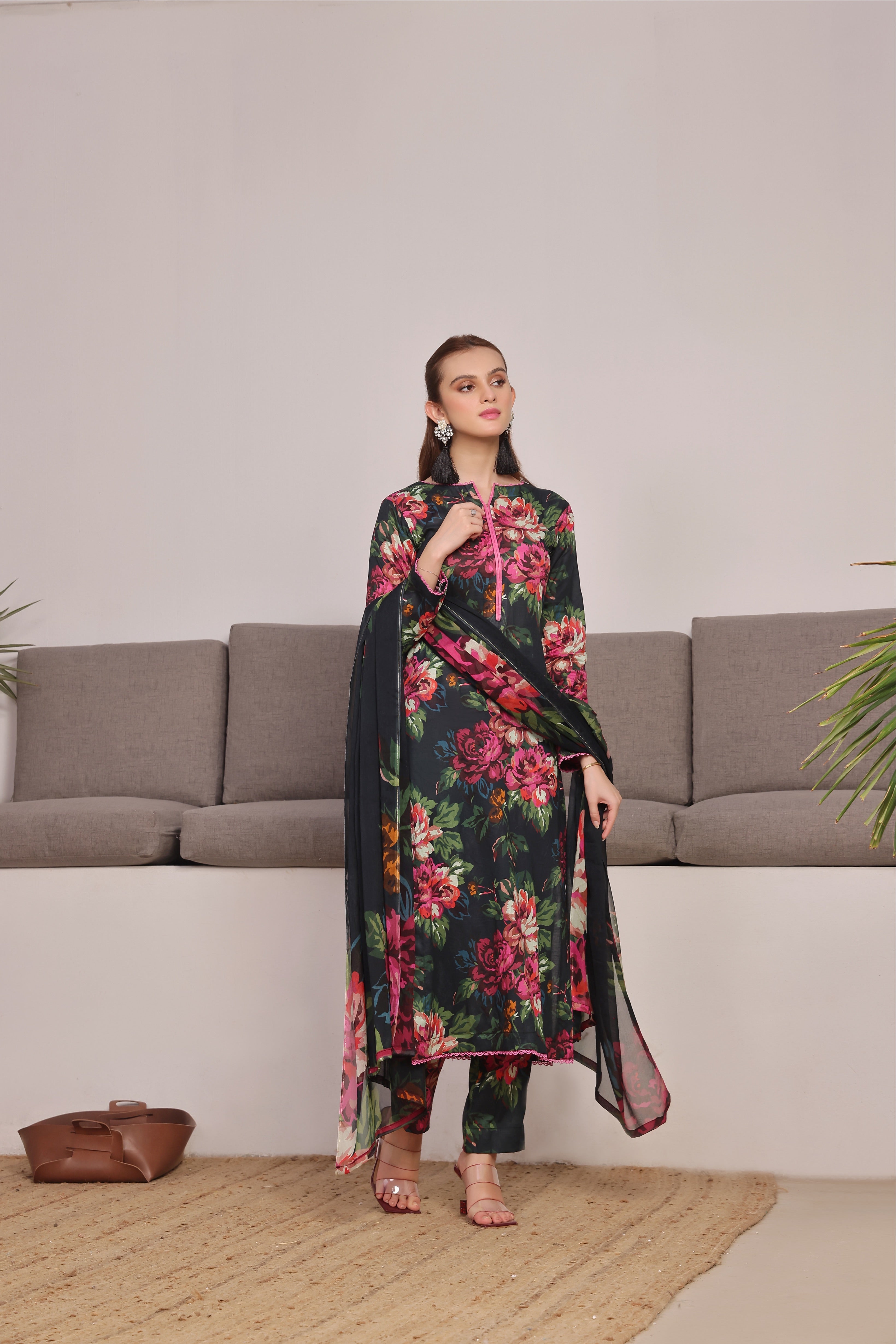 BAROQUE LAWN PRINTED UNSTICH 3PC