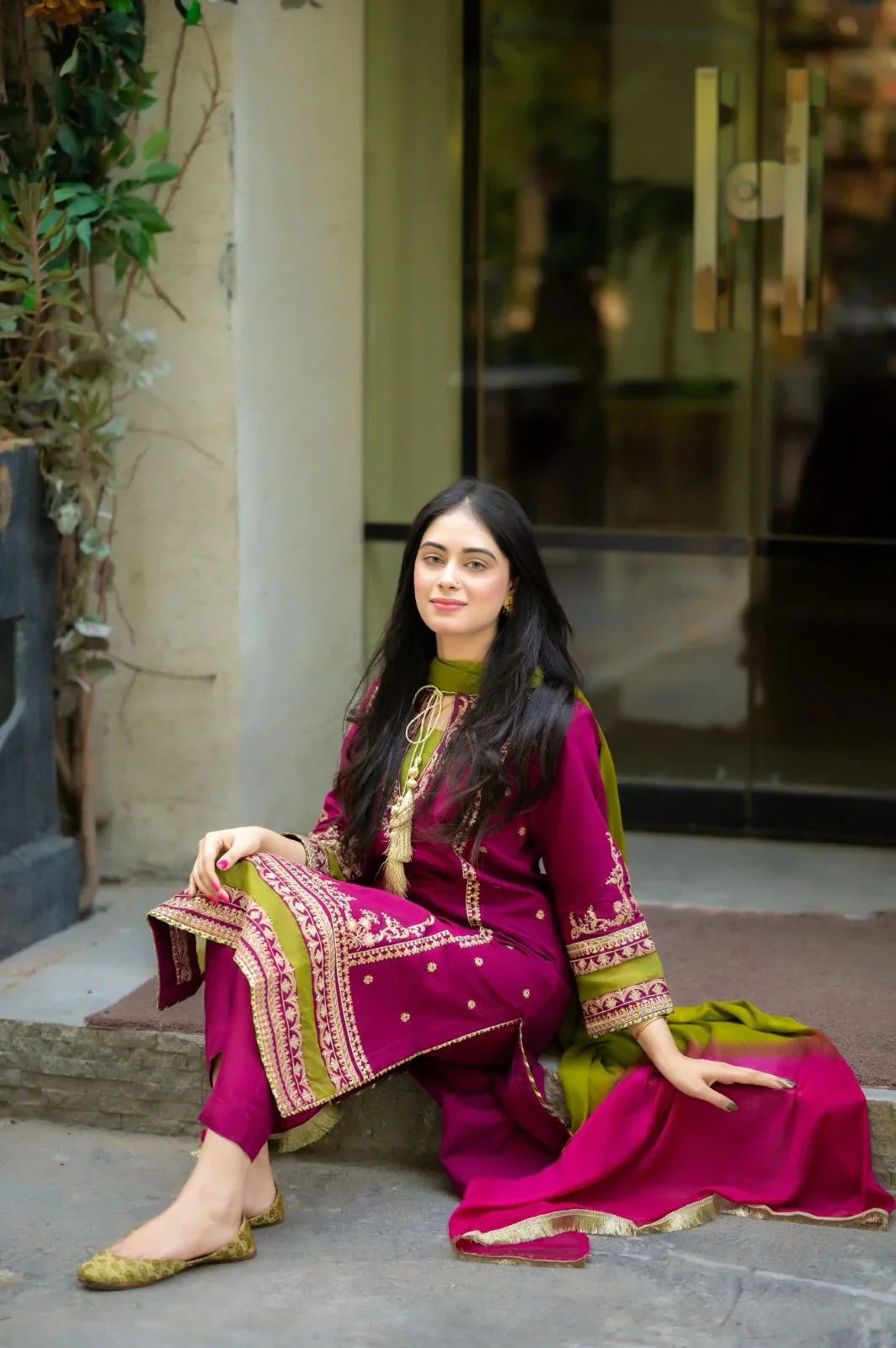 OMAL BY KOMAL (Linen 3Pc)