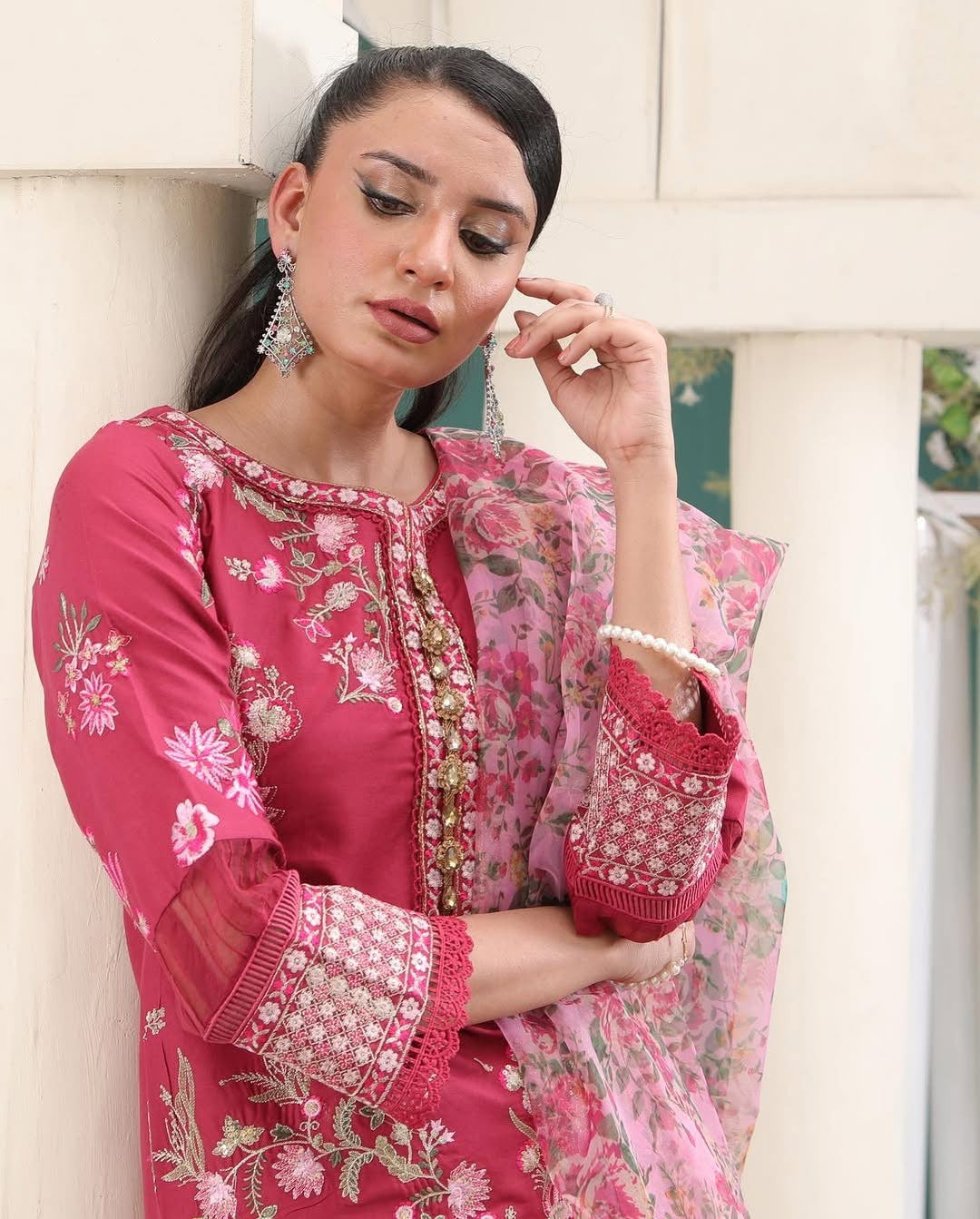 AZALIA LAWN UNSTITCHED EMB 3PC