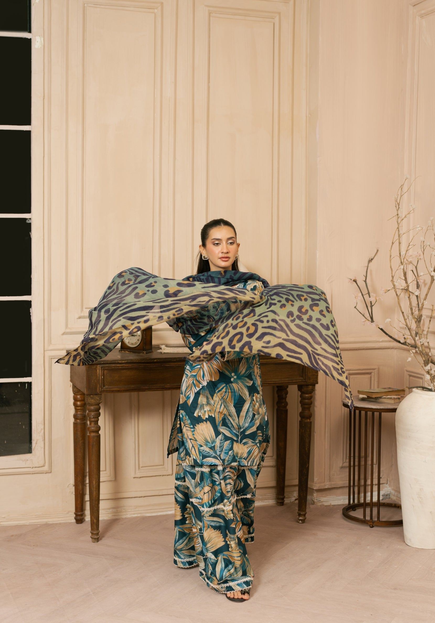 BAROQUE LAWN PRINTED UNSTICH 3PC