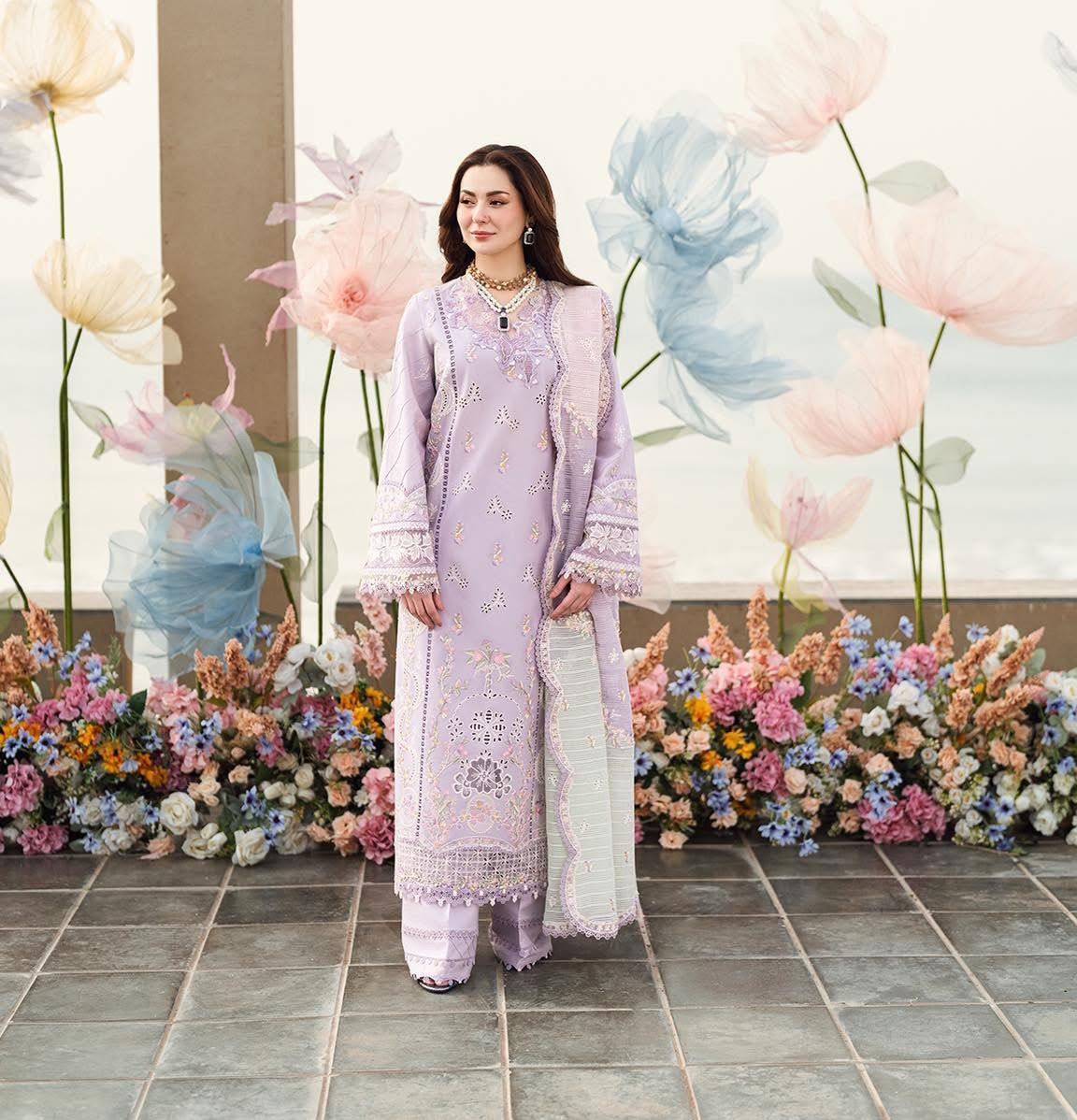 QALAMKAR LAWN UNSTITCHED EMB 3PC