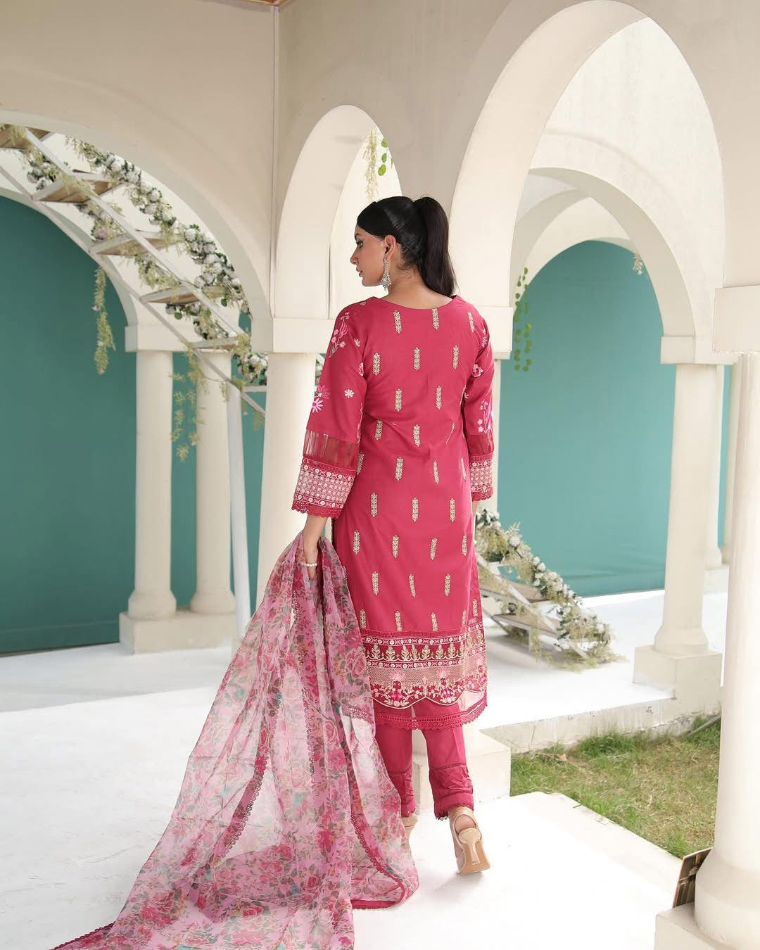 AZALIA LAWN UNSTITCHED EMB 3PC
