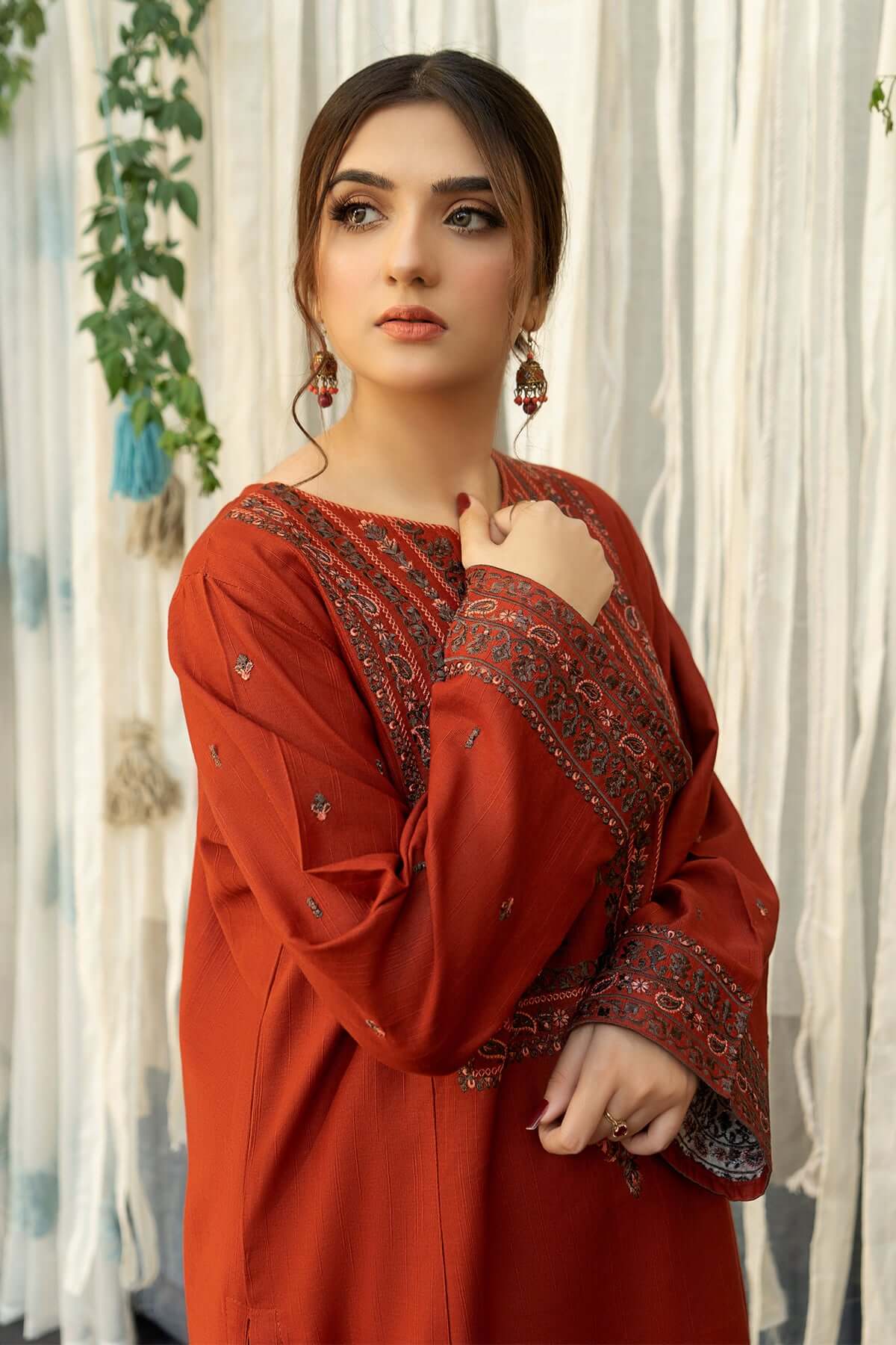 ASLING DHANAK UNSTITCHED EMB 3PC